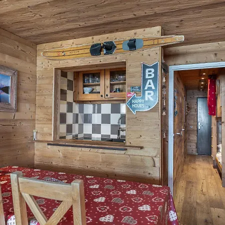 Superbe 2 P Et , Plein Sud, 8 Couchages Style